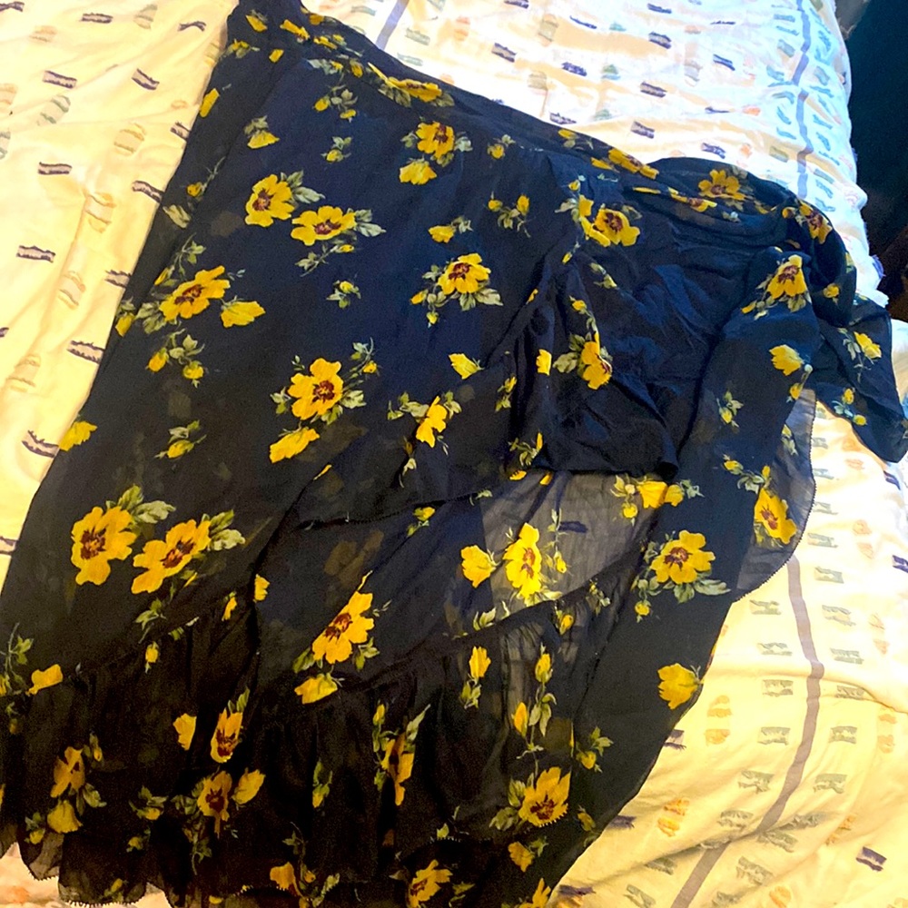Brand new Abercrombie wrap skirt